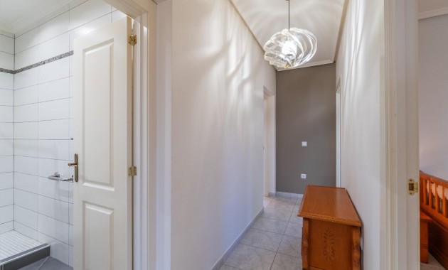 Venta - Villa -
Orihuela Costa - Playa Flamenca