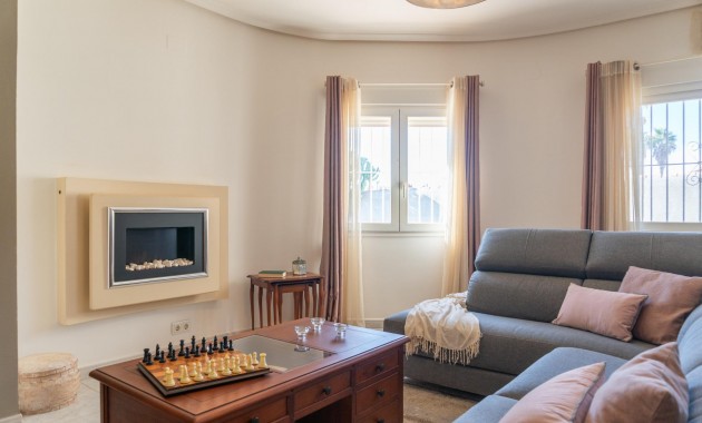 Venta - Villa -
Orihuela Costa - Playa Flamenca