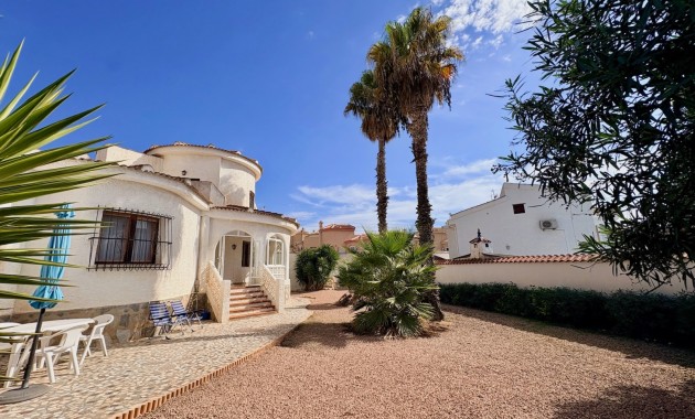 Resale - Villa -
Rojales - Ciudad Quesada