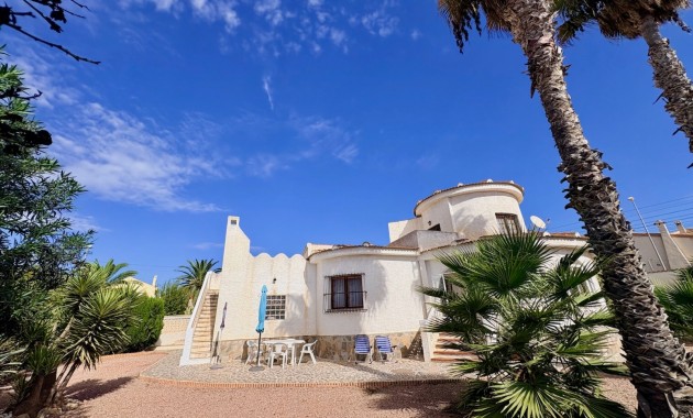 Resale - Villa -
Rojales - Ciudad Quesada