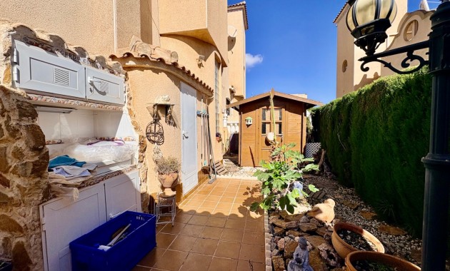 Resale - Adosado -
Orihuela Costa - Playa Flamenca