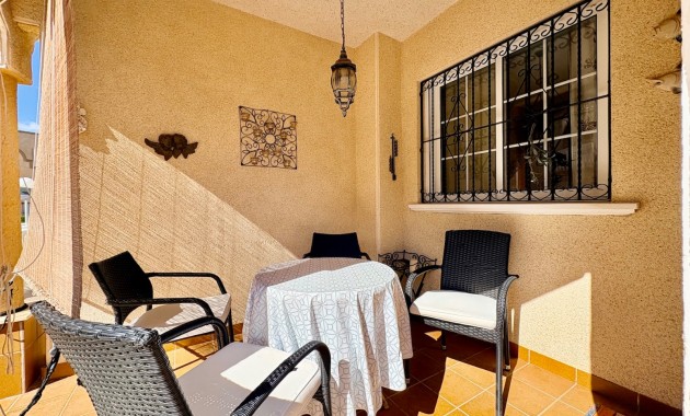 Resale - Adosado -
Orihuela Costa - Playa Flamenca