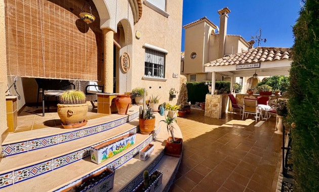 Resale - Adosado -
Orihuela Costa - Playa Flamenca