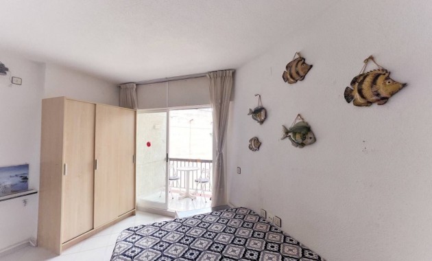 Sale - Apartment -
Torrevieja - Habaneras