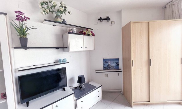 Sale - Apartment -
Torrevieja - Habaneras