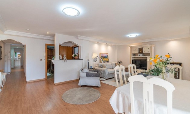 Venta - Penthouse -
Torrevieja - Centro