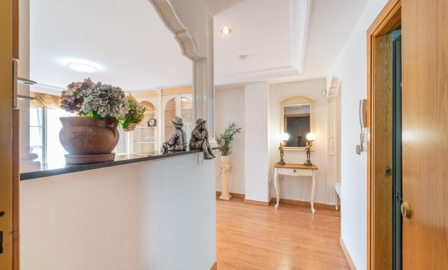 Venta - Penthouse -
Torrevieja - Centro