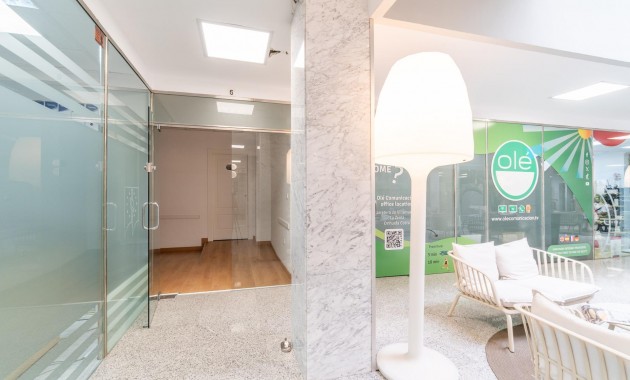 Long time Rental - Commercial Unit -
Orihuela Costa - Playa Flamenca