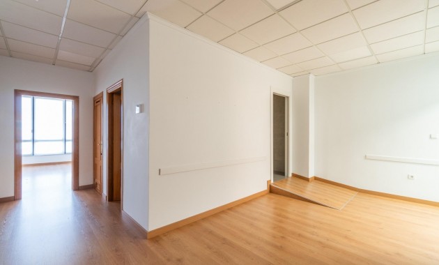 Long time Rental - Commercial Unit -
Orihuela Costa - Playa Flamenca
