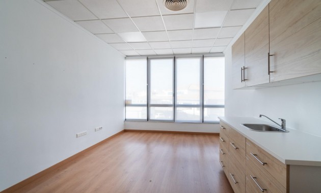Long time Rental - Commercial Unit -
Orihuela Costa - Playa Flamenca