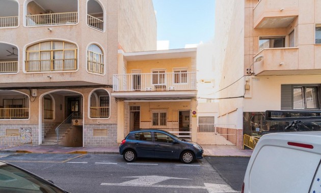 Sale - Flat -
Torrevieja - Habaneras