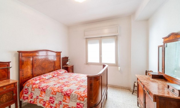 Sale - Flat -
Torrevieja - Habaneras