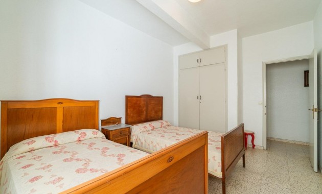 Sale - Flat -
Torrevieja - Habaneras