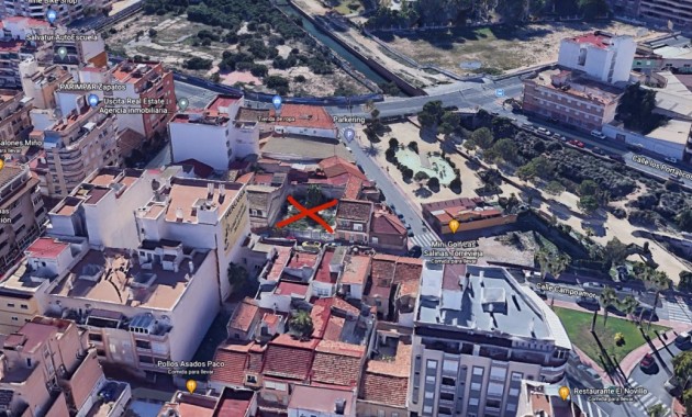 Venta - Urban building plot -
Torrevieja - Acequion