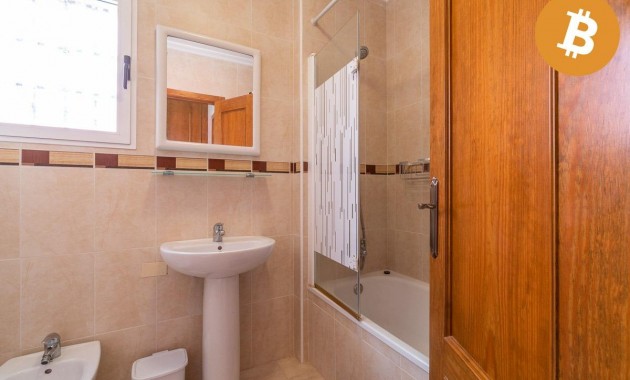 Resale - Bungalow -
Orihuela Costa - Pau 26